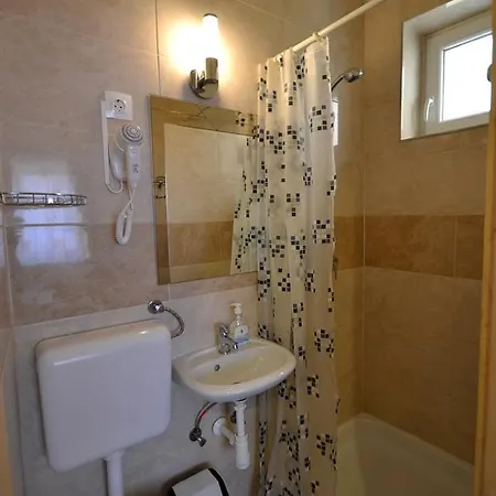 Frühstückspension Guest House Silatti - Apartments Keszthely