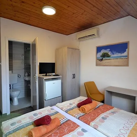 Silatti - Bed and Breakfast Keszthely